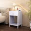 Table de chevet moderne avec tiroir et tablette ouverte, table de chevet festonnée pour chambre à coucher, table d'appoint minimaliste mignonne pour chambre d'enfant ou de fille