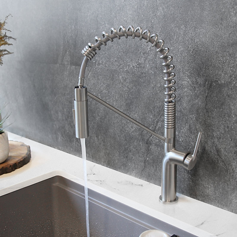 Modern Single Handle Kitchen Faucet, Acier inoxydable brossé