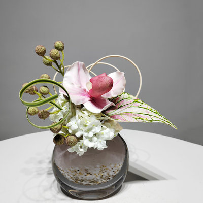 Ornement décoratif en verre