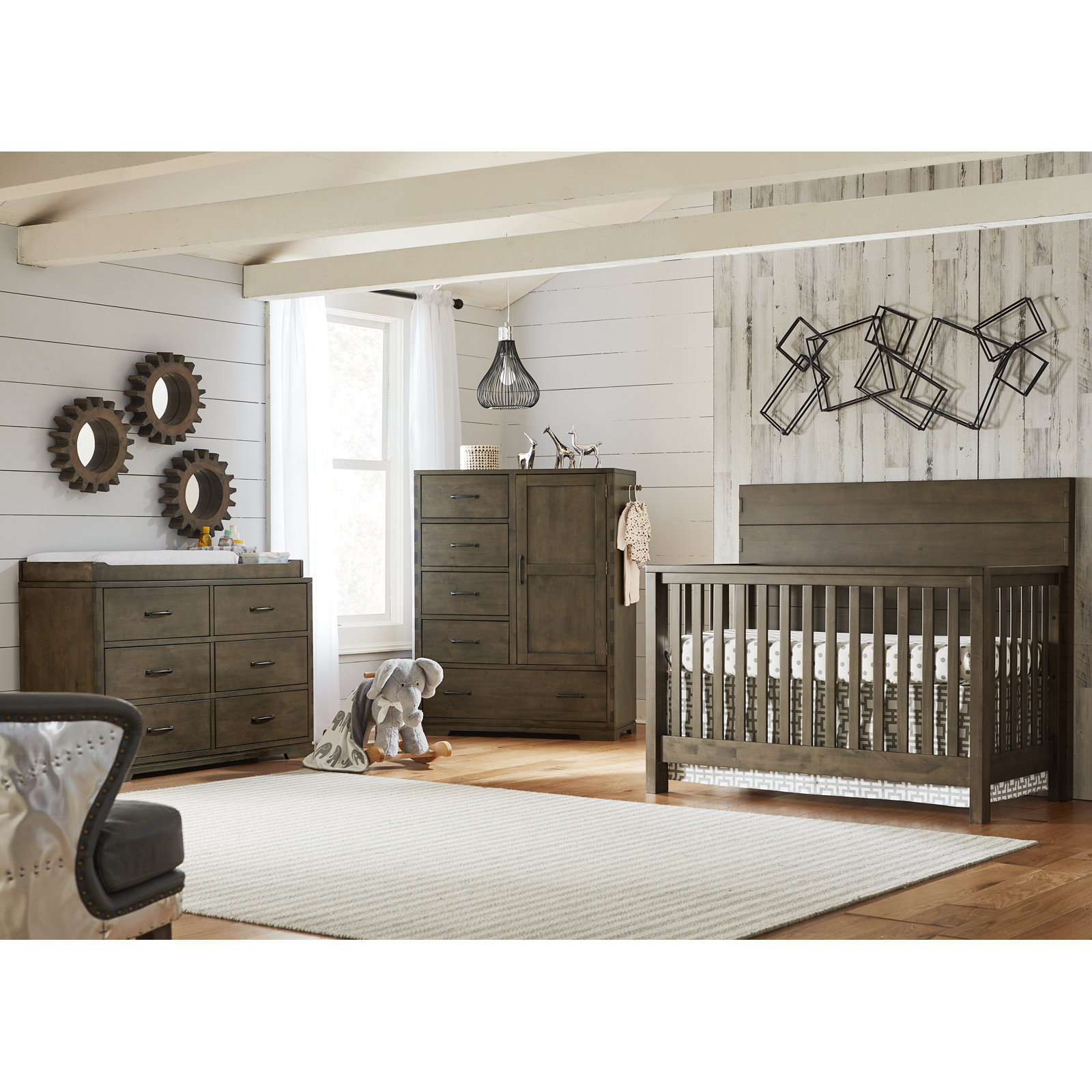 Jonathan 4 -in-1 Convertible Crib
