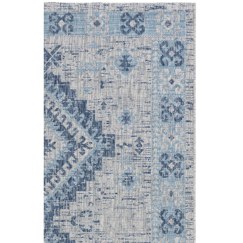 Amarien Performance Oriental Indoor/Outdoor Area Rug, Square 6'7"
