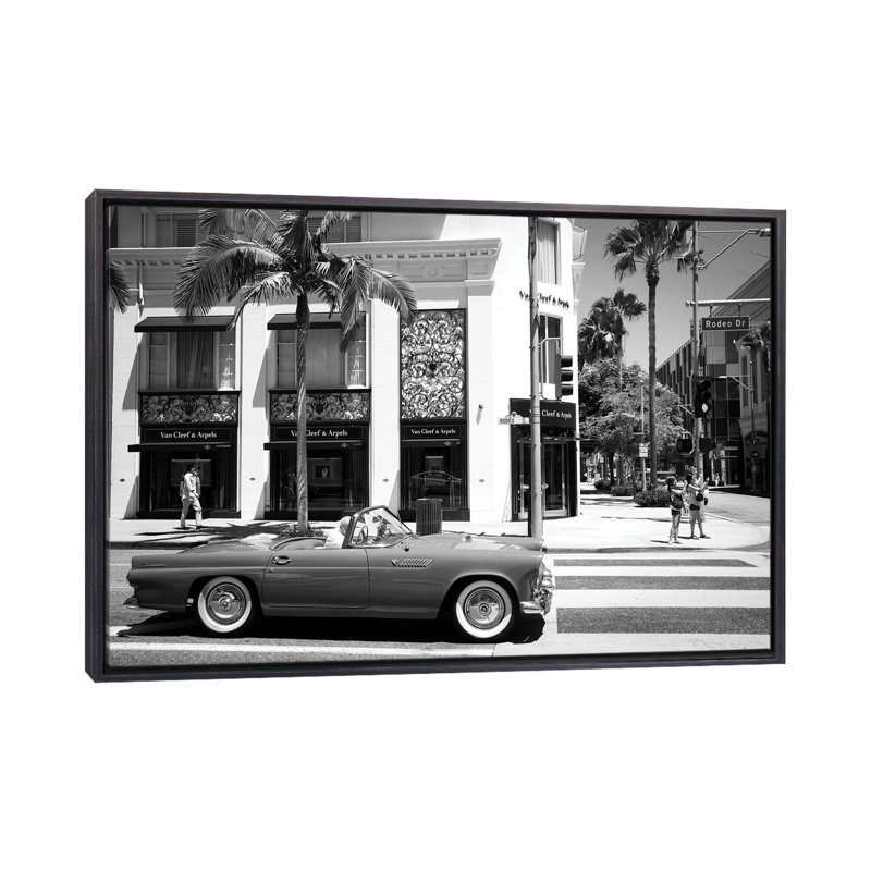 Rodeo Drive Classic - impression d'art mural, H 26 po x l 40 po, Reproduction encadrée sans passe-partout, Noir patiné