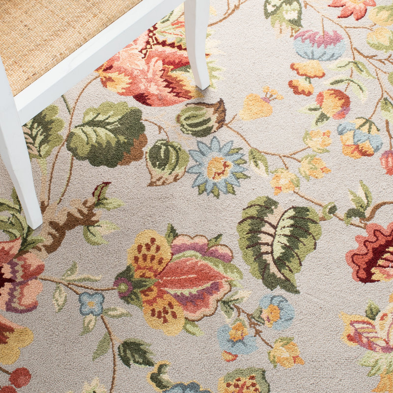 Hollander Floral Hand-Hooked Wool Sage Area Rug, Rectangle 5'3" x 8'3"
