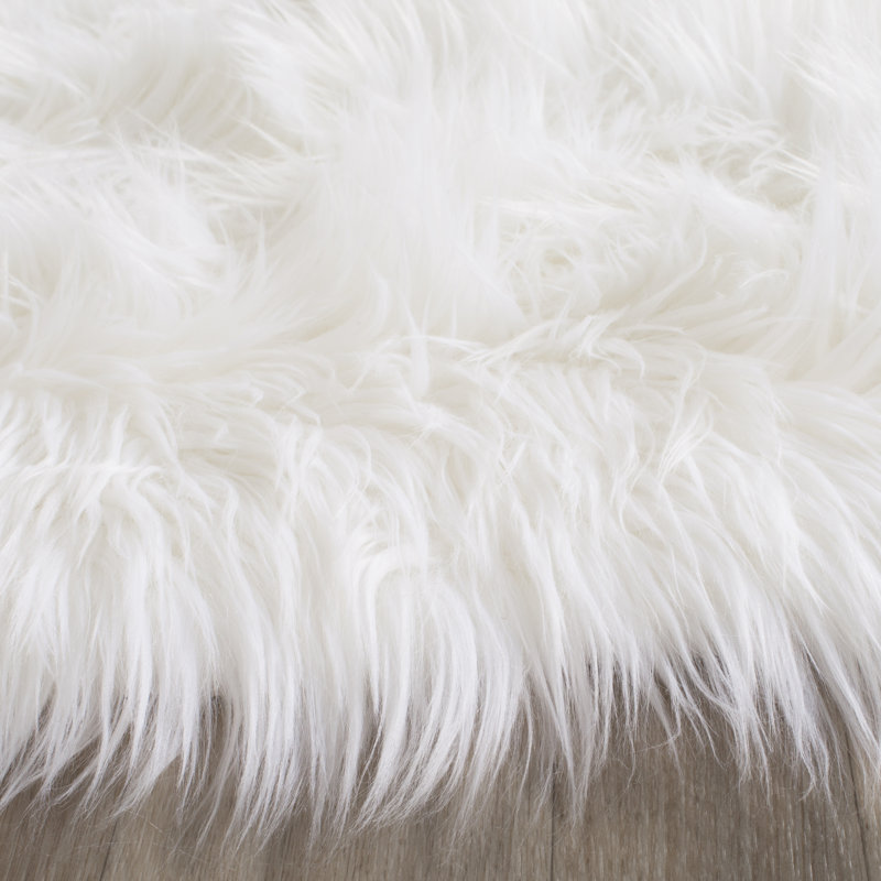 Baer Solid Colour Faux Sheepskin Hand Woven Area Rug, Rectangle 61 x 91 cm