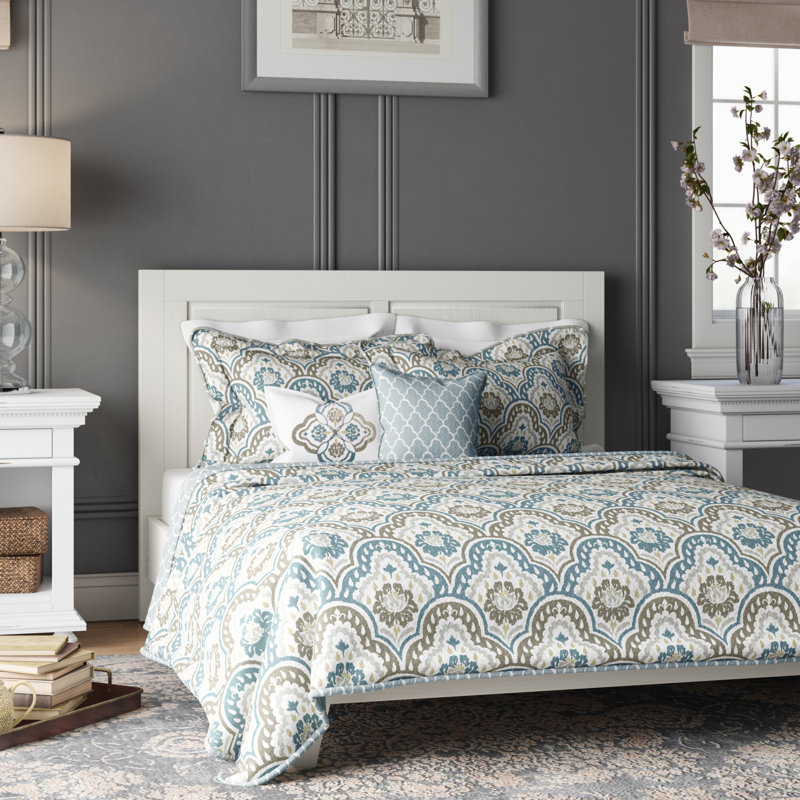 Tivoli Blue and Beige Reversible Microfiber Queen Quilt Set