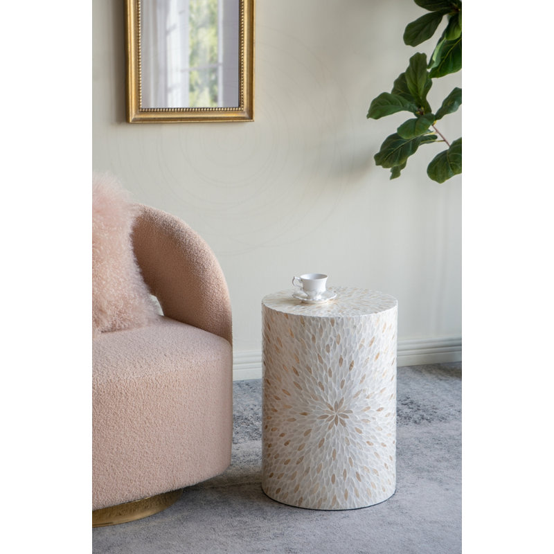 Tabouret décoratif avec motif Capiz doré et blanc