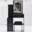 Petite coiffeuse avec tabouret rembourré et miroir tactile coulissant à écran tactile, réglage de la luminosité et de la luminosité, noir, table de conception américaine, choix de couleurs tactiles, tabouret, pour les espaces de vie