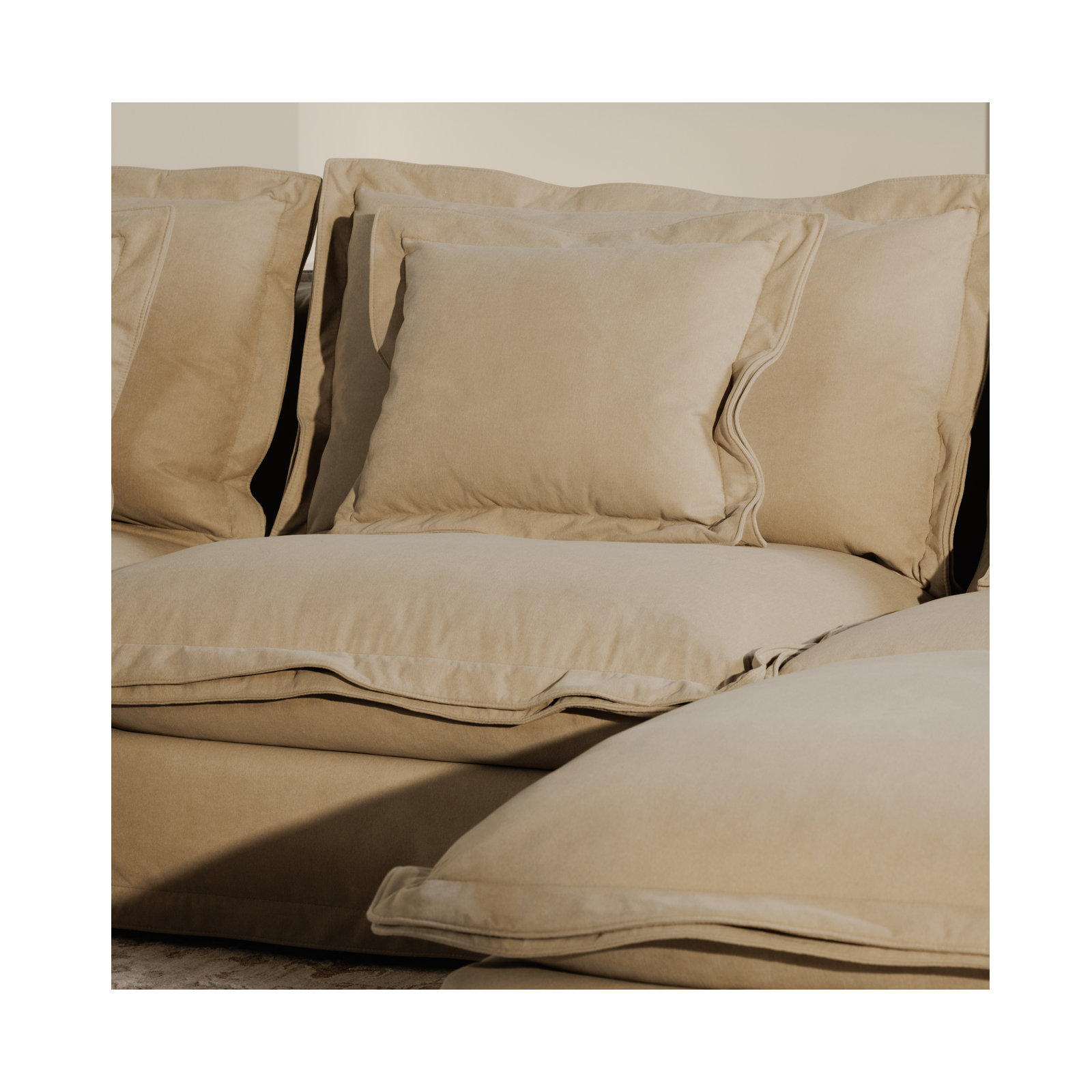 Daylen Left Arm Facing Chair, Sand Livesmart®