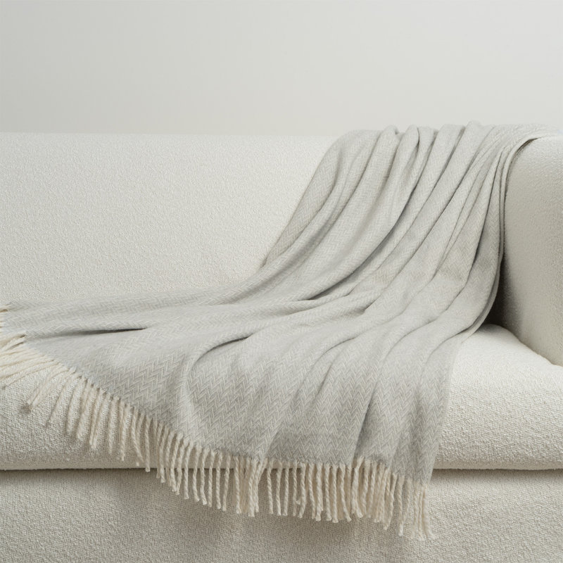 Marinara Throw Blanket, Silver
