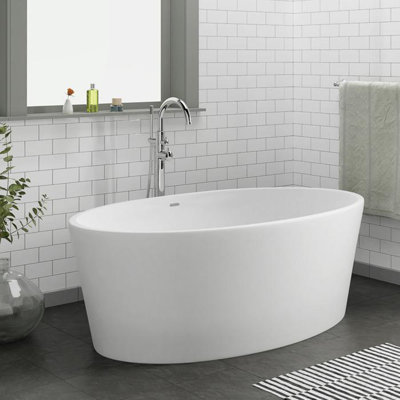 63'' x 35.5'' Freestanding Soaking Resin Bathtub