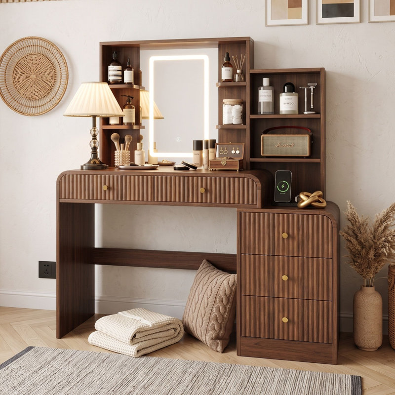 Coiffeuse cannelée avec miroir à DEL, tiroirs, tablettes et ports USB, Espresso