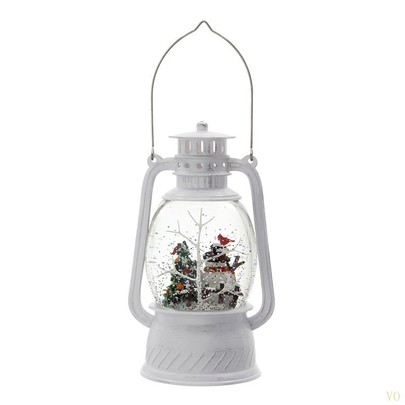 Lanterne de Noël 4,7 x 4,7 x 8,3 po en plastique / résine avec bonhomme de neige et arbre conduit / filage à l'eau / minuterie 6 heures, 3 piles AA requises