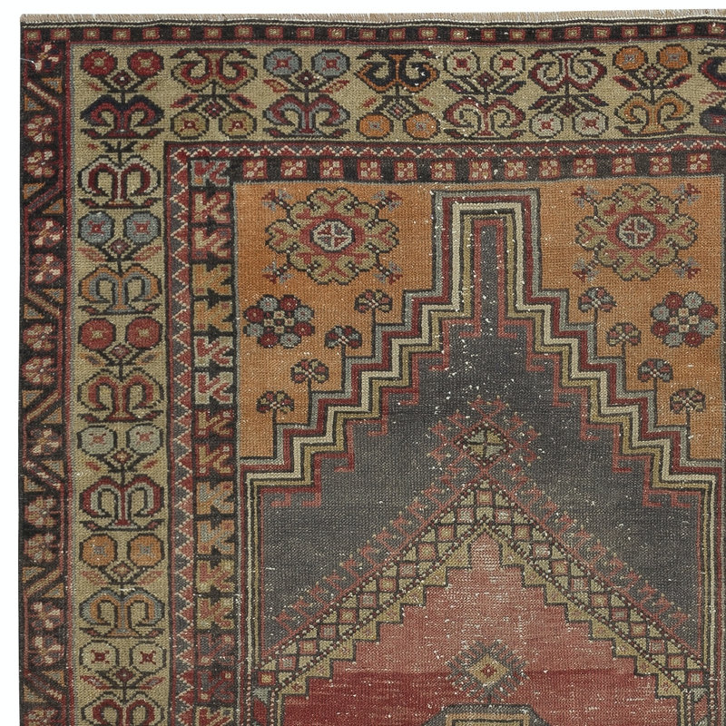 Rustic Vintage Handmade Turkish Oriental Rug. 100% Wool