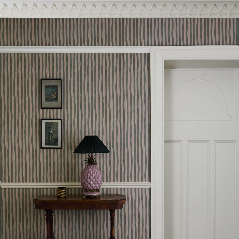Artist's Stripe Wallpaper, Sap/Alabaster