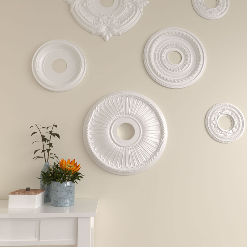 20 po x 5/8 po x P 1 3/8 po P médaillon Raynor (convient aux auvents jusqu'à 6 po), Blanc ultra pur