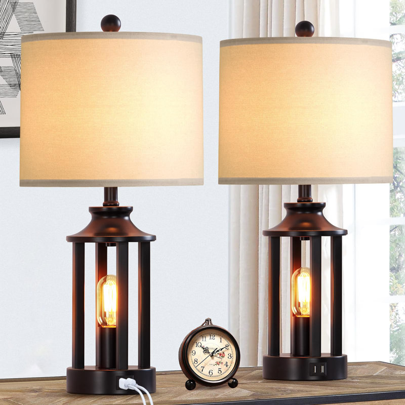 Loiseau Metal USB Table Lamp, Black