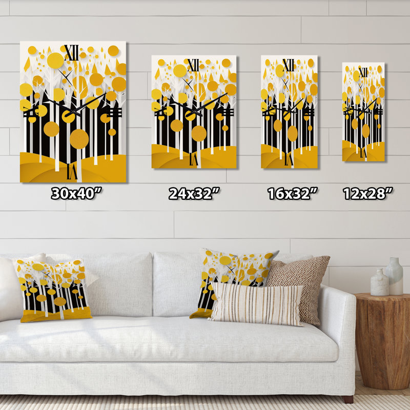 Horloge murale abstraite à motif de forêt jaune minimaliste II, Médium