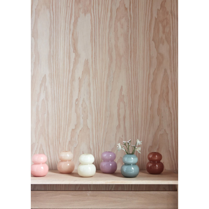 Lasi Handmade Glass Table Vase, 4.92" H x 3.94" W x 3.94" D, Coral
