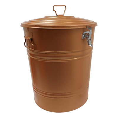 Outdoor Trash/Recycling Bins
