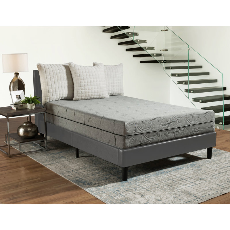 Matelas en mousse à mémoire de forme en peluche réversible 12 po Poar, Très grand