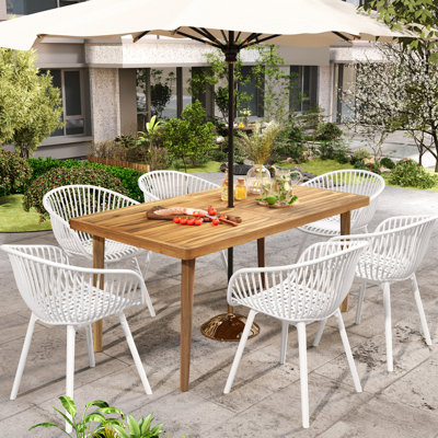 Ensemble de salle à manger d'extérieur Paito 7PCS, chaise de salle à manger 6PC PP avec 1 table de salle à manger en acacia