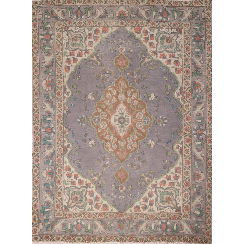Tapis traditionnel en laine vieilli 5 x 6