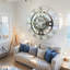 Horloge murale 24 po de taille moyenne pour le salon-123169104