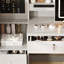 Ensemble de coiffeuse avec miroir éclairé coulissant, coiffeuse à maquillage avec 4 tiroirs et 9 espaces de rangement, compartiments cachés et tabouret rembourré, mobilier de beauté blanc pour la chambre à coucher