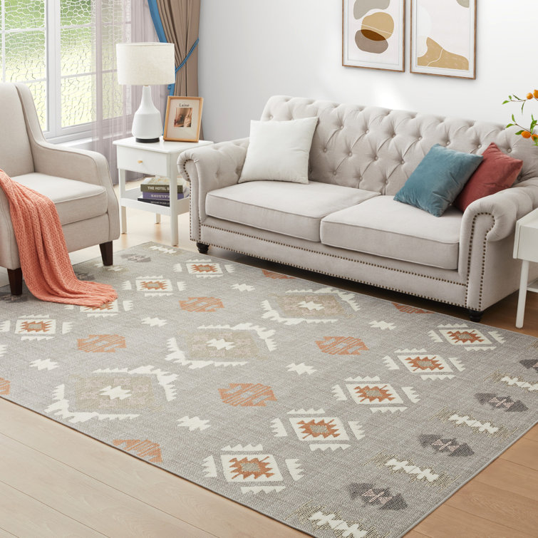Dickens Machine Tufted Indoor / Outdoor Area Rug