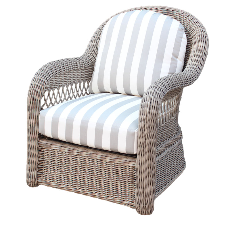 Vedetta Premium All-Weather Wicker Outdoor Lounge Chair, Sparkle Pool Outdura®