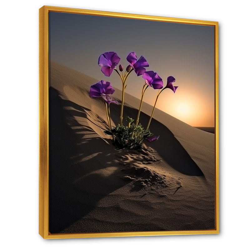 Violettes sur la plage sur toile, H 20 po x l 12 po x P 1 po, Cadre flottant doré