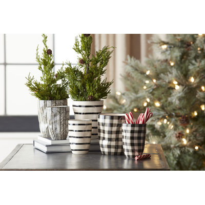 Pot de fleurs (ensemble de 6) P 2,75 po x H 4,25 po, P 3,75 po x H 5 po Dolomite