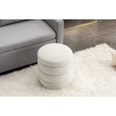 Le tabouret de repose-pieds en velours doux - 17,09 po x 17,09 po x 18,5 po, 10,1 lb, rembourré de mousse, ajoute du confort à la chambre à coucher et au salon, idéal pour le confort