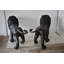 Une paire de grands lions marchant côte à côte en bronze, taille: 24 po x 60 po x H 41 po