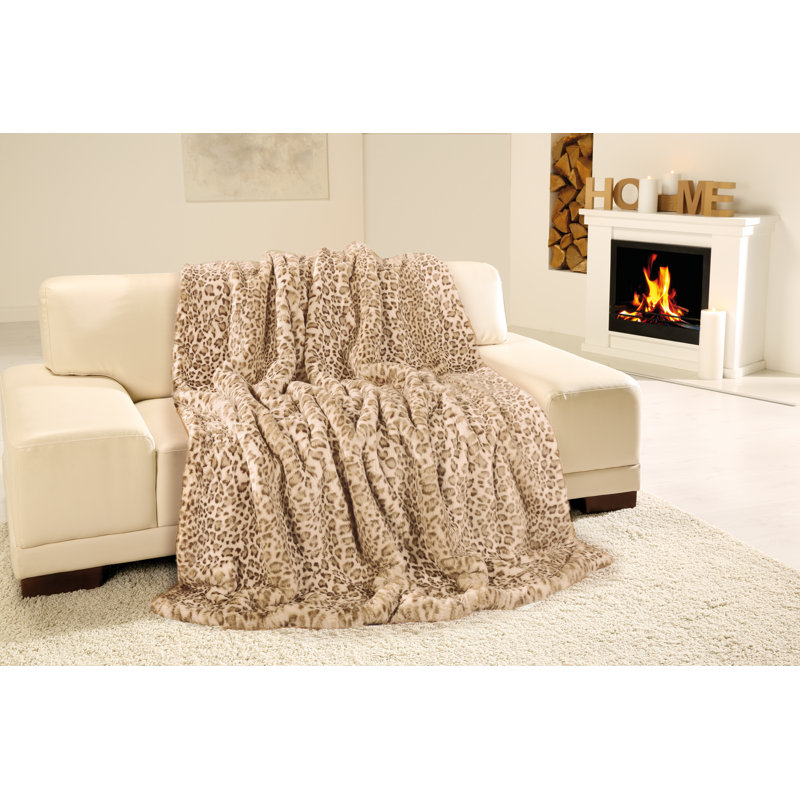 Sibirian Snow Leopard Faux Fur Blanket