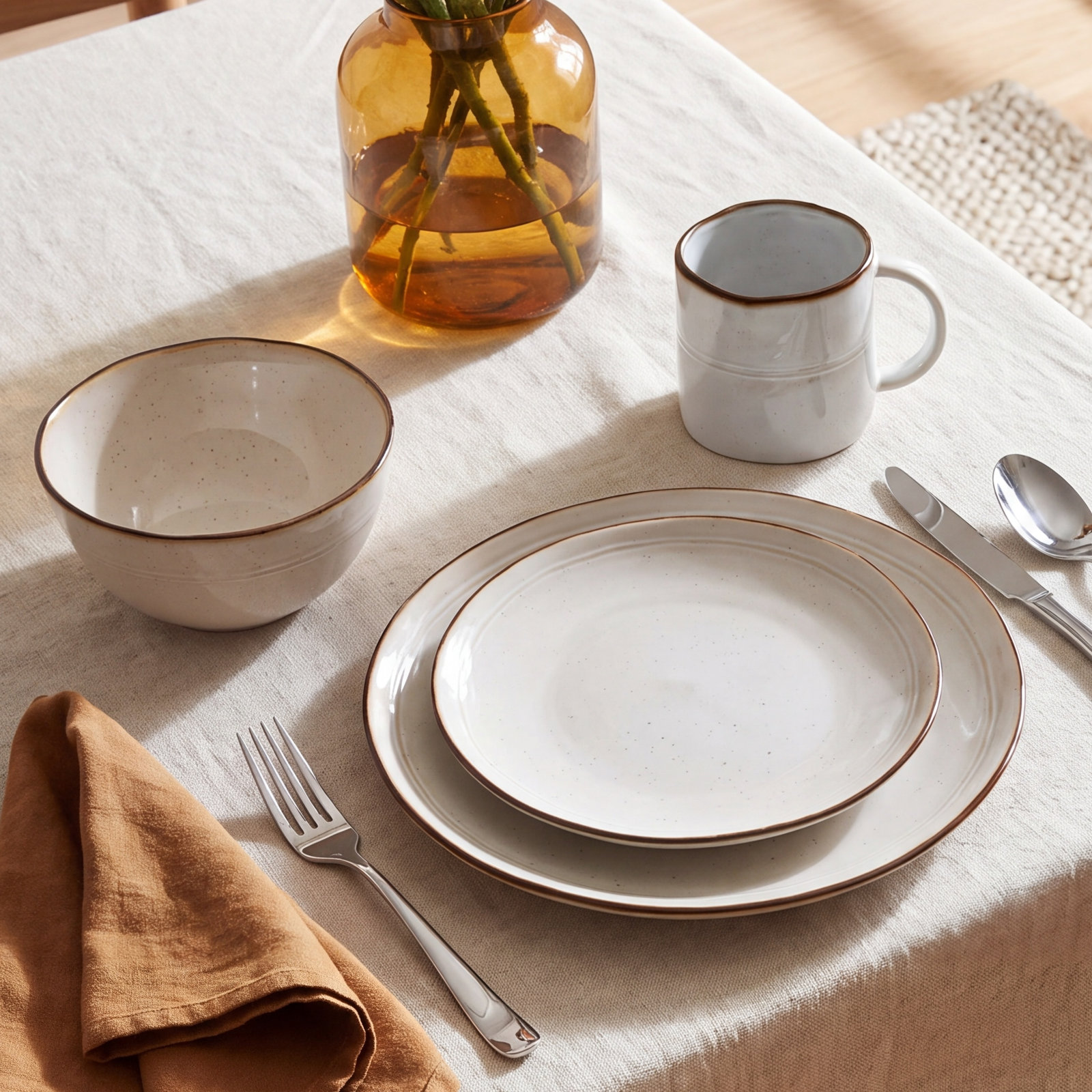 Arda Stoneware Dinnerware Set