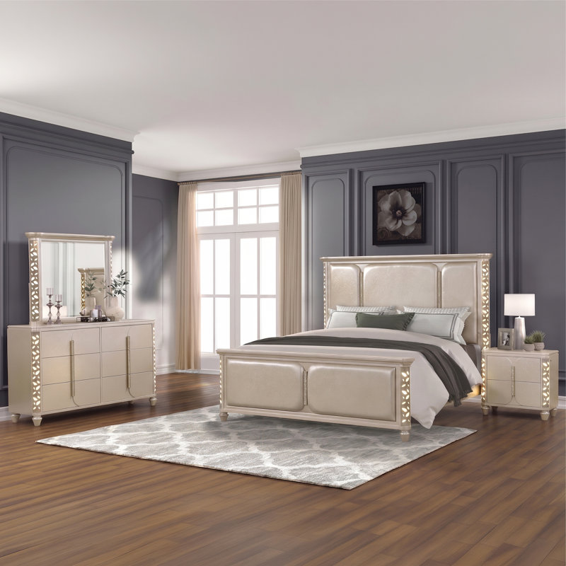 Ensemble de chambre à coucher avec panneau Celestial Glow Modern Glam, Ensemble de quatre pièces : lit, commode, miroir