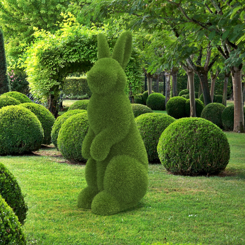 Topiaire de grand lapin vert extérieur