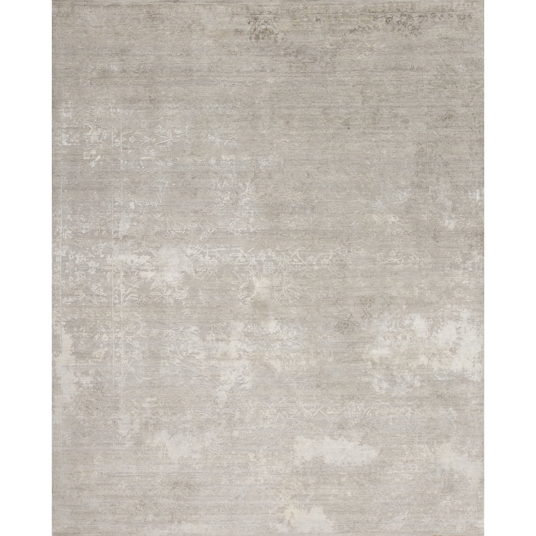 Amour Hand Knotted Area Rug in Gray