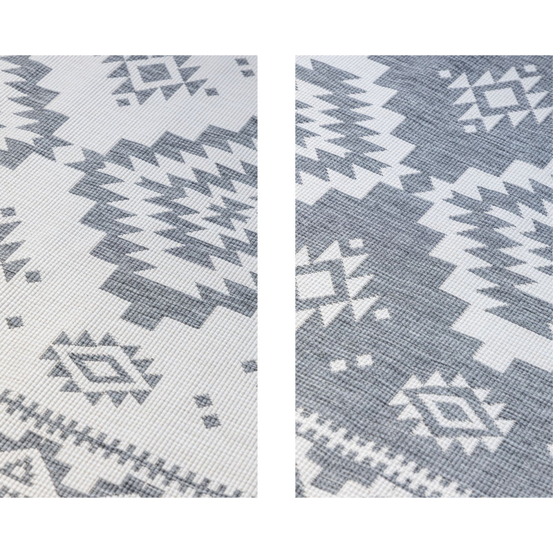 Dynamic Ornamental Indoor / Outdoor Area Rug, Rectangular 160 x 230cm