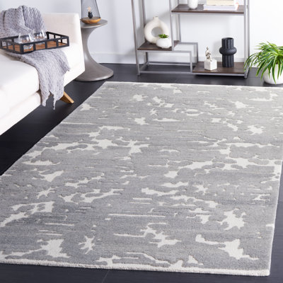 Hand Tufted Wool Cotton Abstract Rug in Ivory/Grey