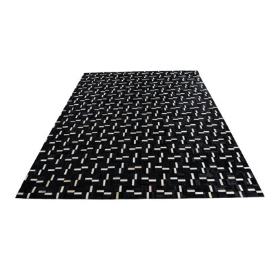 Isidore Black Rug