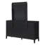 Ensemble de chambre à coucher 3 pièces Fernhollow Eastern King avec tête de lit cannelée, commode à 8 tiroirs et miroir en bois d'hévéa noir