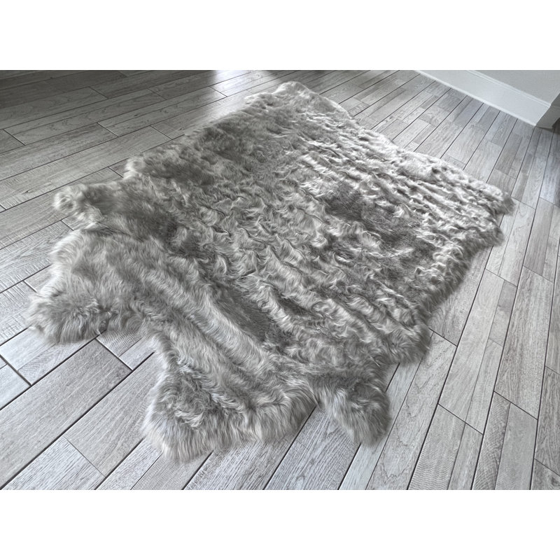 Tapis gris à poils longs Mar Vista, Nouveauté 5 pi 6 po x 6 pi 6 po