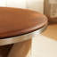 Table de bout ronde de couleur noyer-106275328