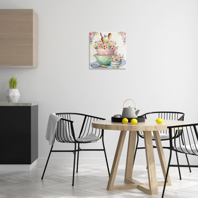 "Floral Kitchen Bowls Stack", art mural par Nicole DeCamp