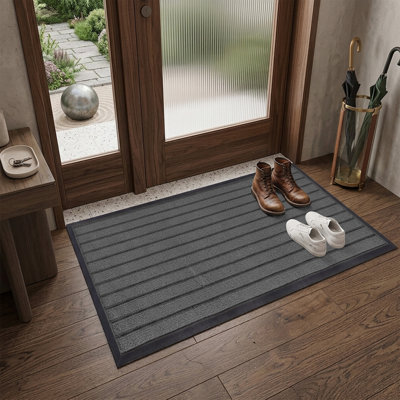 NON-SLIP RUBBER DOOR MAT - INDOOR/OUTDOOR USE
