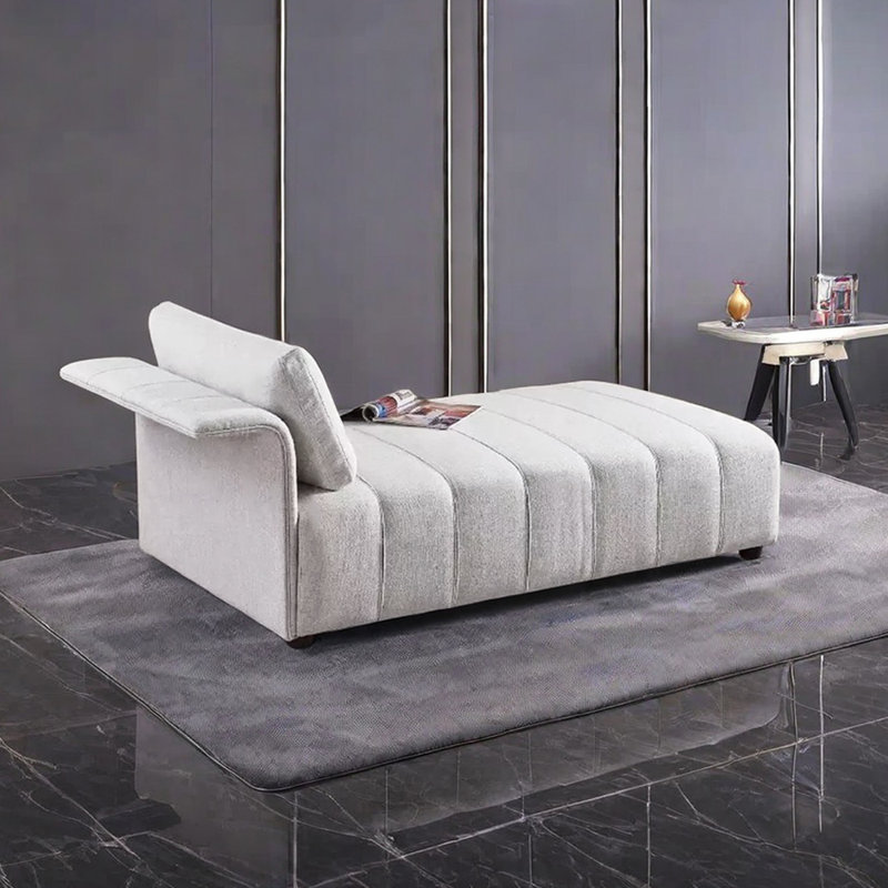 Ceredig, Beige