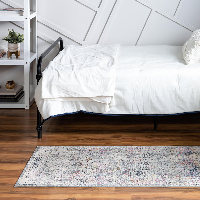Tapis oriental gris , Tapis de couloir 2 pi x 5 pi 11 po