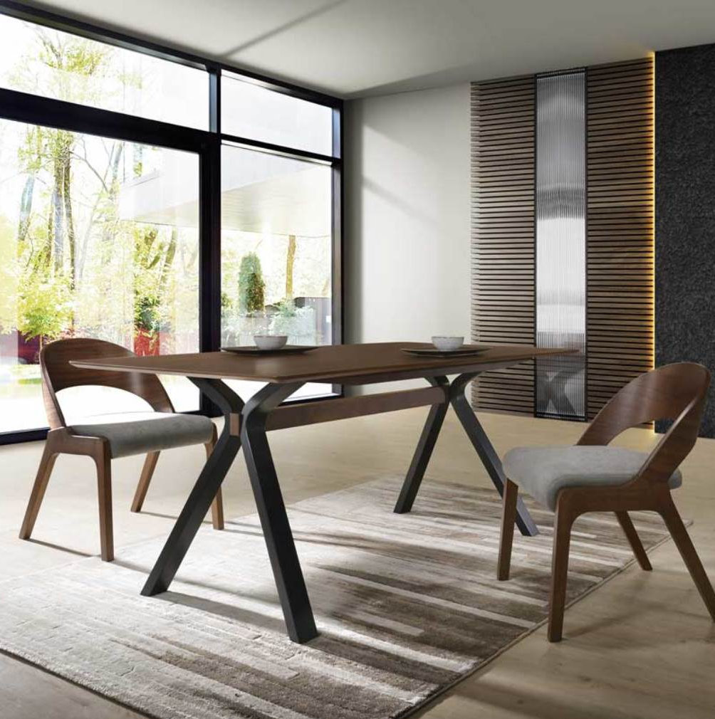 Hollin Dining Chair
